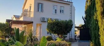 Fab Sea&mountain View Villa Close to the Beach