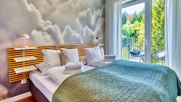 Apartment (203) | Individually decorated, individually furnished, iron/ironing board