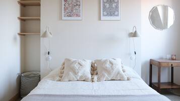3 chambres, fer et planche à repasser, lit parapluie, Wi-Fi gratuit