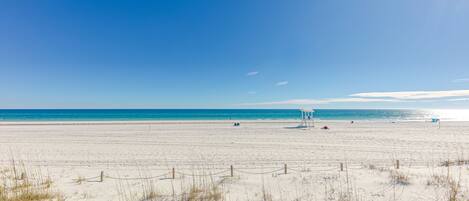 Aan het strand