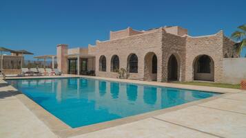 Piscina externa