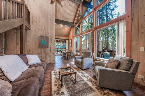 Téléviseur connecté, foyer