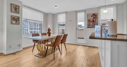 2 BR Fully Furnished Apartment at Penn Quarters - Surrounded by Best Restaurants