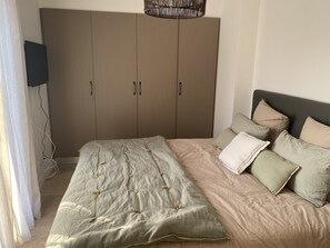 3 Schlafzimmer, Bügeleisen/Bügelbrett, Reisekinderbett, kostenloses WLAN