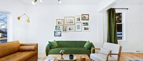 Smart TV, books, offices