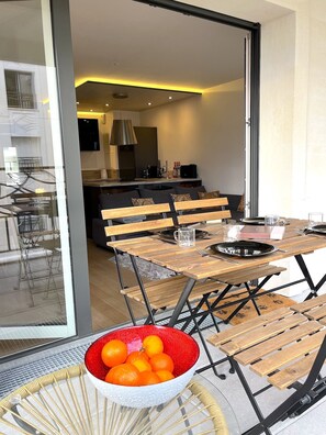 Dining - Le Penthouse de Levallois (Levallois-Perret)