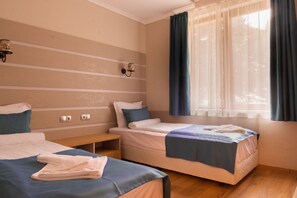 Deluxe Apartment, 2 Bedrooms, Garden View | Minibar, desk, iron/ironing board, free WiFi - Vemara City Apart Hotel (Varna)