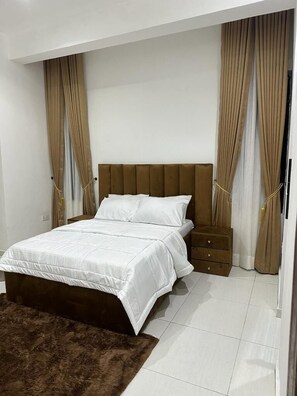 Apartment | 2 bilik tidur, seterika/papan seterika, Wi-fi percuma, cadar katil 