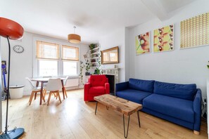 Interior - Colourful Notting Hill Home (London)