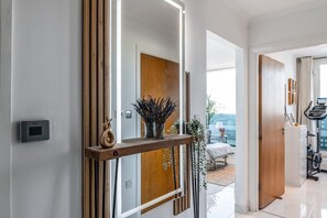 Exterior - Canary Wharf Retreat With Free Secure Parking (London)