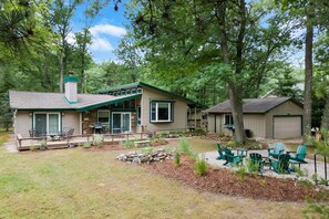 Exterior - Winter Torch Lake Cabin|4BR|Ski, Ice Fish, Explore (Rapid City)