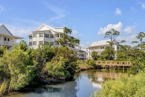 Exterior - “Sparkling River”1043 Breaker Lane Brand New ~ Kiawah River 3 Bedroom Home ~ Sleeps 12 (Johns Island)