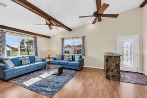 Uklassifisert bilde, 3 av 25, knapp