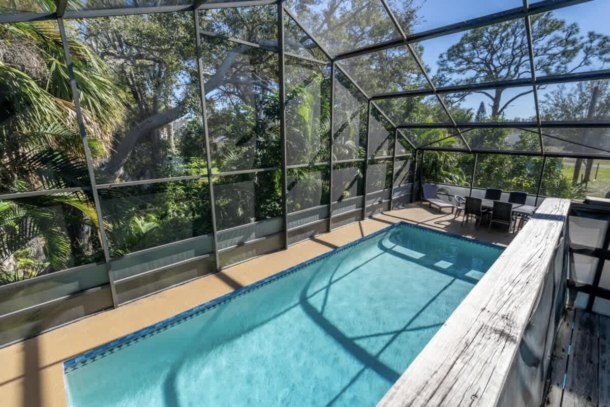 Beheizter Pool