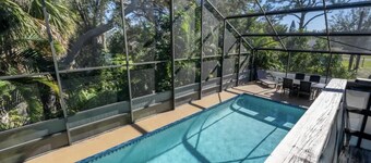 Nokomis Beach Getaway with Heated Pool