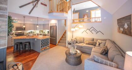 Brand New Listing! Amazing 4 Bedroom Townhome with your own private Hot Tub!!!