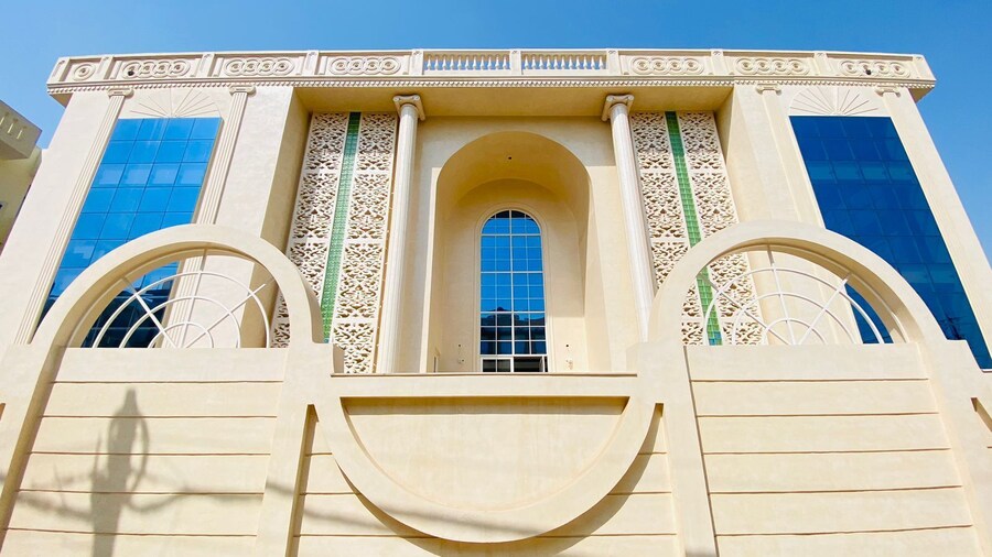 Hotel Holiday Grand Near Expo Mart