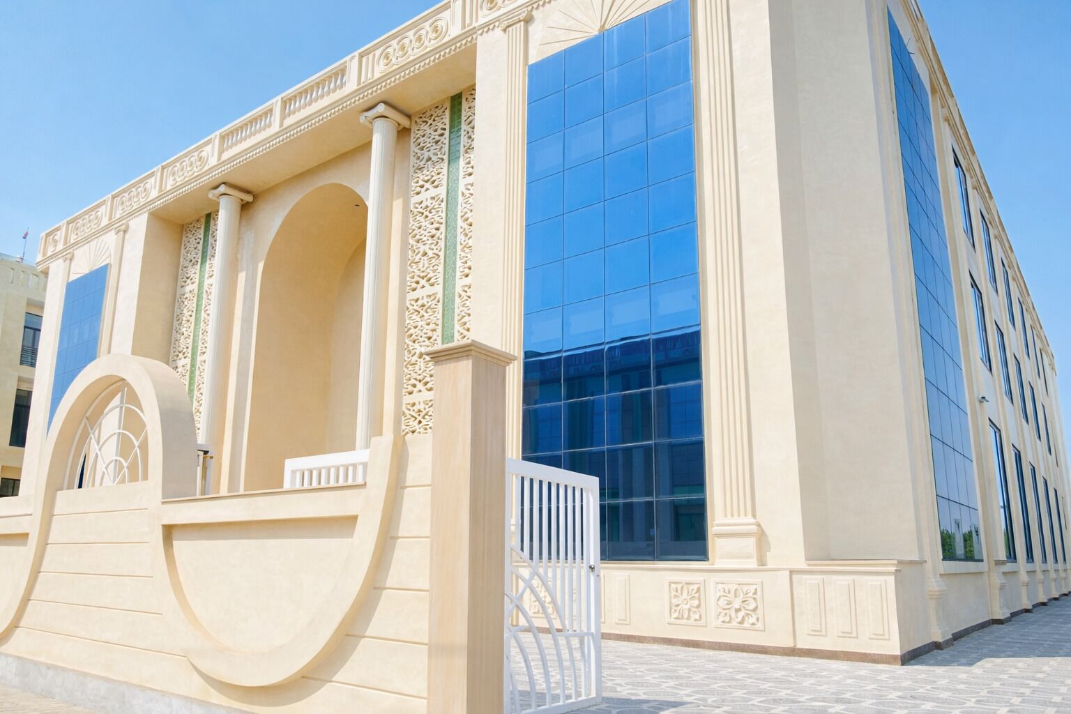 واجهة المنشأة
