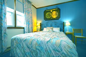 2 bedrooms, WiFi, bed sheets - Lovely 2 Bedroom condo closer to Downtown and view of the Bay (Ocean City)