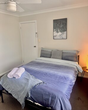 6 Schlafzimmer, Bügeleisen/Bügelbrett, WLAN, Bettwäsche