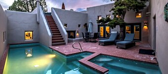 Rooftop Deck, Views, Pool & Hot Tub, Alfresco Dining, Perfect For Starry Nights!