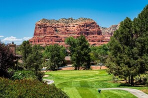 Golf - Canyon Mesa Townhome with Spectacular Red Rock Views! - Heaven on the 7th - S084 (Sedona)