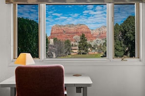 Interior - Canyon Mesa Townhome with Spectacular Red Rock Views! - Heaven on the 7th - S084 (Sedona)