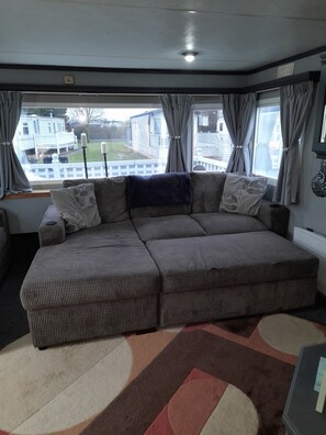 Cabin | Living area