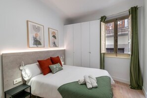 3 dormitoris, wifi i roba de llit 