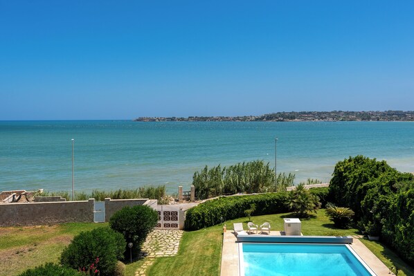 コンフォート ヴィラ | テラス / パティオ