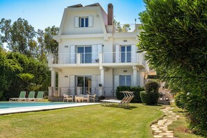 Comfort Villa | Garden view - Villa Maddalena by Wonderful Italy (Syracuse)