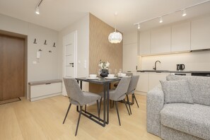 Apartment, 2 Bedrooms, Balcony | Dining room