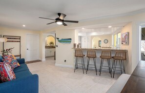 TV, video games, offices, computer monitors - New! Gulf Breeze Haven: Pet Friendly | Heated Pool & Spa | Gulf Access (Cape Coral)