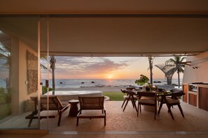 Mango 102 | Vistas al mar