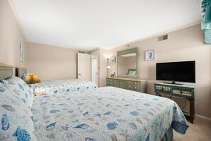 2 chambres, fer et planche à repasser, Wi-Fi gratuit, draps fournis