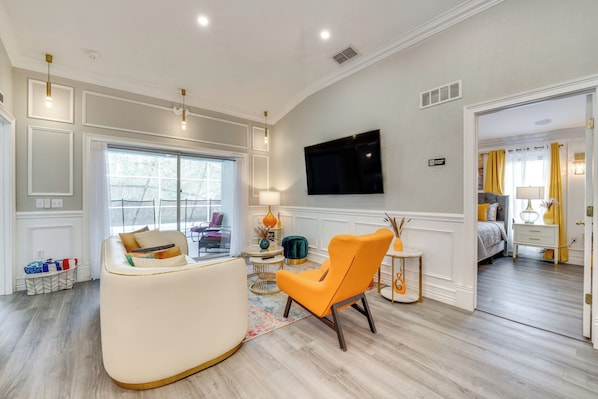 House (5 Bedrooms) | Interior