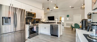 Heated Pool: Davenport Home w/ Xbox & Racing Games