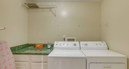 Pet-friendly Birmingham Cottage w/ Private Hot Tub