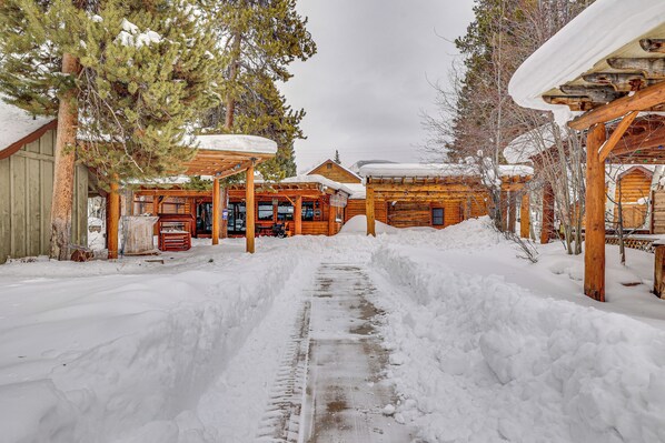 House (1 Bedroom) | Interior - 3 Mi to Rocky Mtn Nat'l Park: Grand Lake Cabin (Grand Lake)