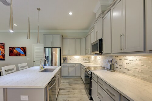 Vibrant Ocala Townhome: Close to Golf Club & Wec!