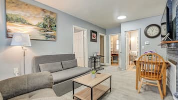 House (1 Bedroom) | Interior