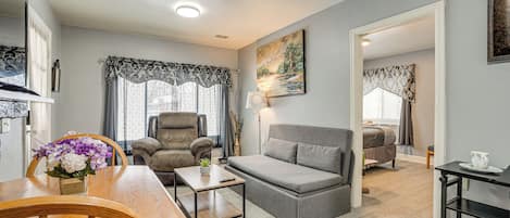 House (1 Bedroom) | Interior