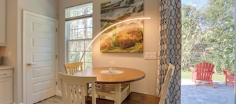 Modern Ocala Townhome Near Golf Club & Wec!