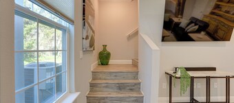 Modern Ocala Townhome Near Golf Club & Wec!