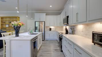 Apartment (3 Bedrooms) | Bahagian dalam