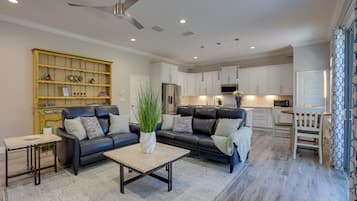 Căn hộ (3 Bedrooms) | Mặt tiền nơi lưu trú