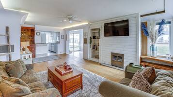 Rumah (2 Bedrooms) | Bagian depan properti