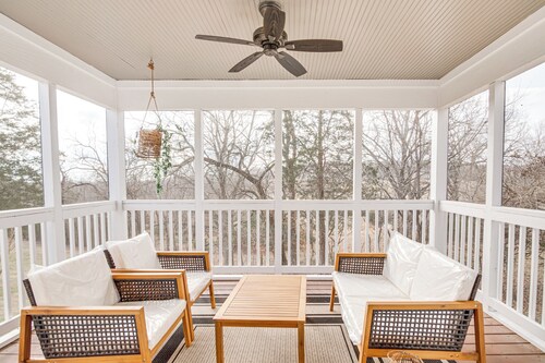 Tranquil Arrington Cottage ~ 7 Mi to Franklin!