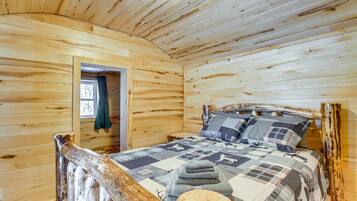 3 bedrooms, bed sheets