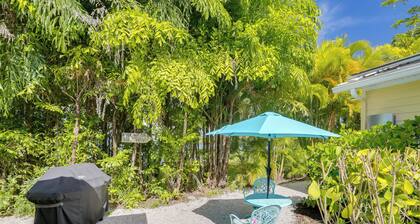 Riverfront Florida Studio w/ Pool & Hot Tub Access